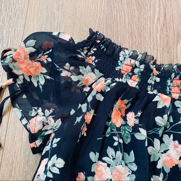 (Sz XS) A&F Off Shoulder Skirt Set - Picture 5 of 6